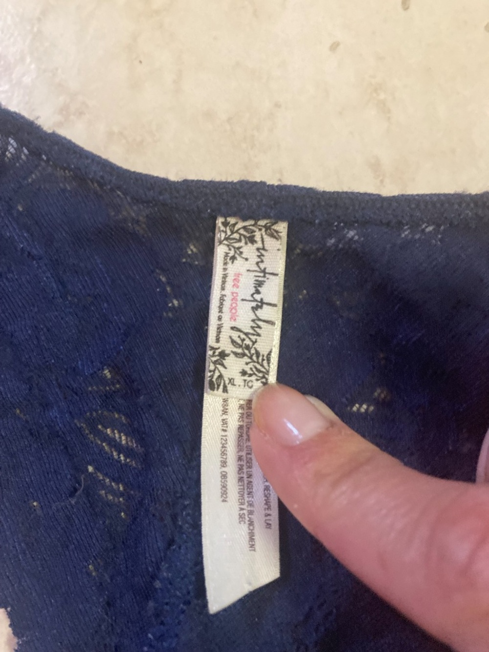 Intimately by Free People Lace Bra Bralette Navy Blue XL Flawed - Picture 3 of 7